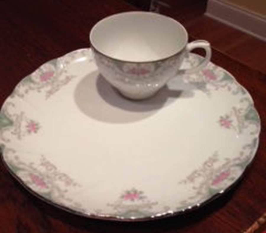 Valentine Snack Plate & Cup Set by Laurel (Japan)-1