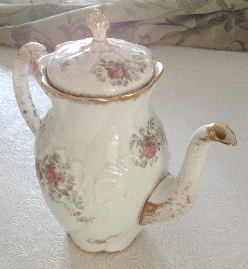 LAV29 Coffee Pot & Lid by Laviolette-1