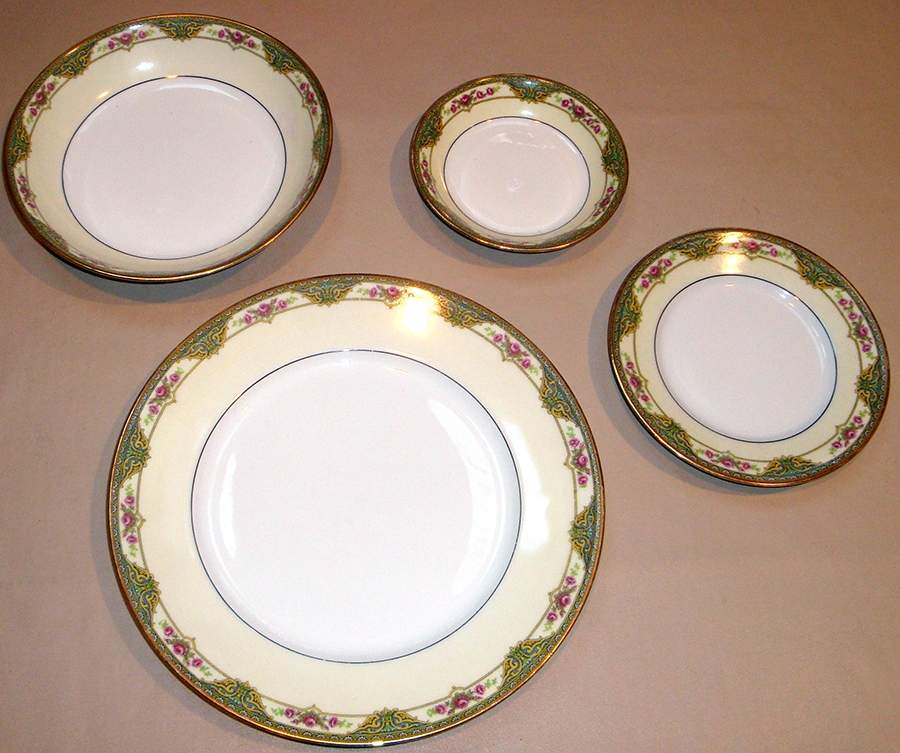RYE42 Dinner Plate by Royale (France)-1