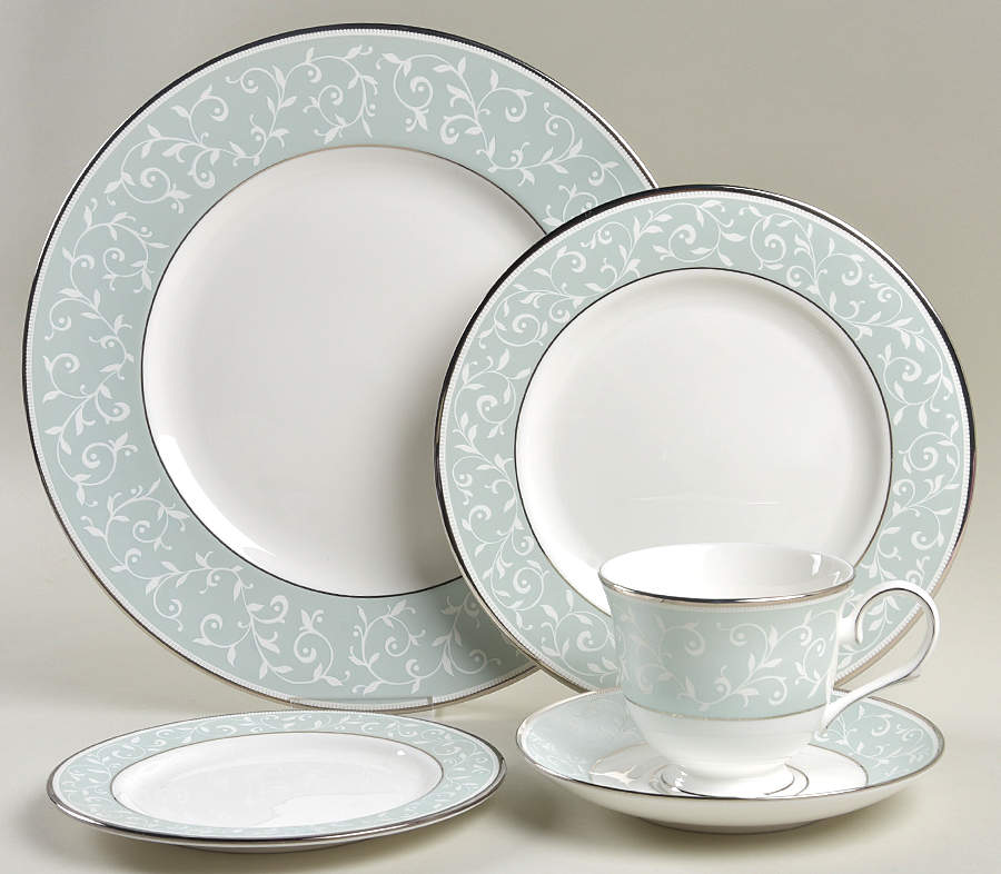 Opal Innocence Blue 5 Piece Place Setting by Lenox-1