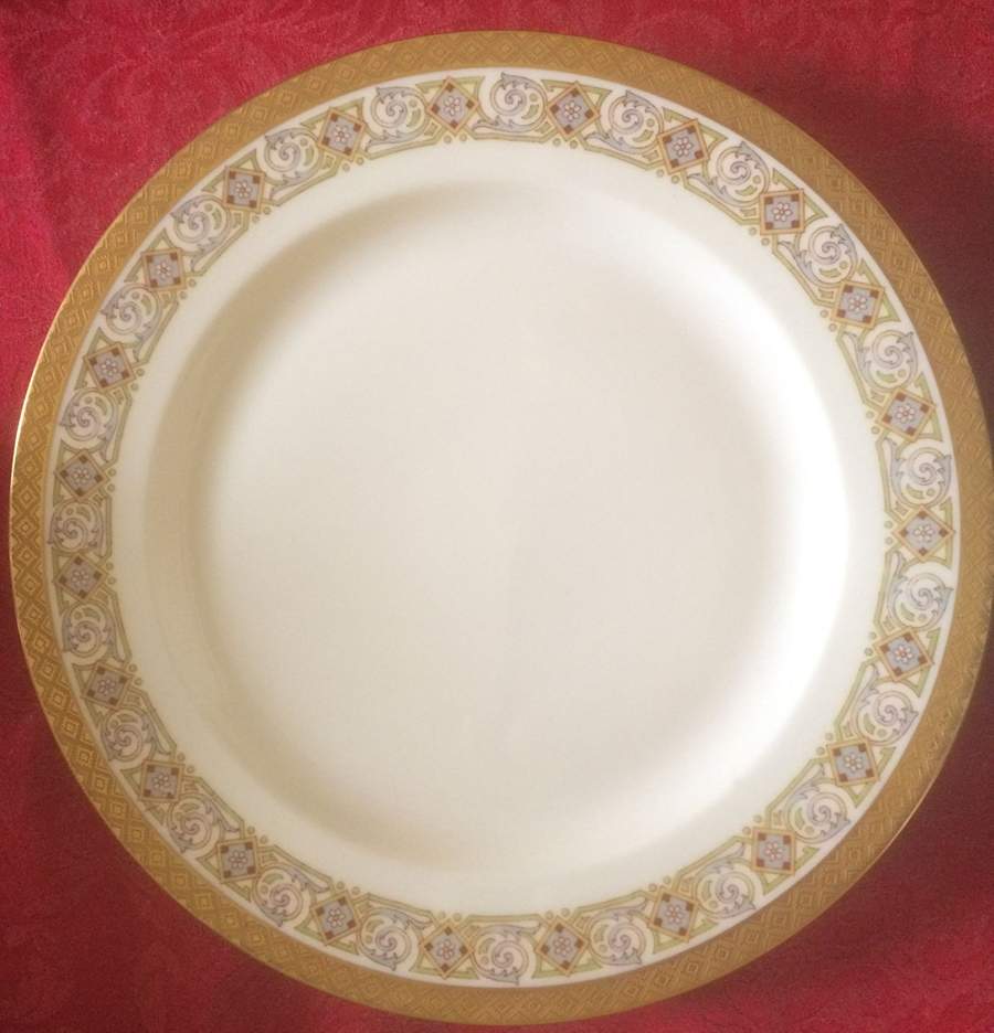 LAT138 Dinner Plate by Latrille-1