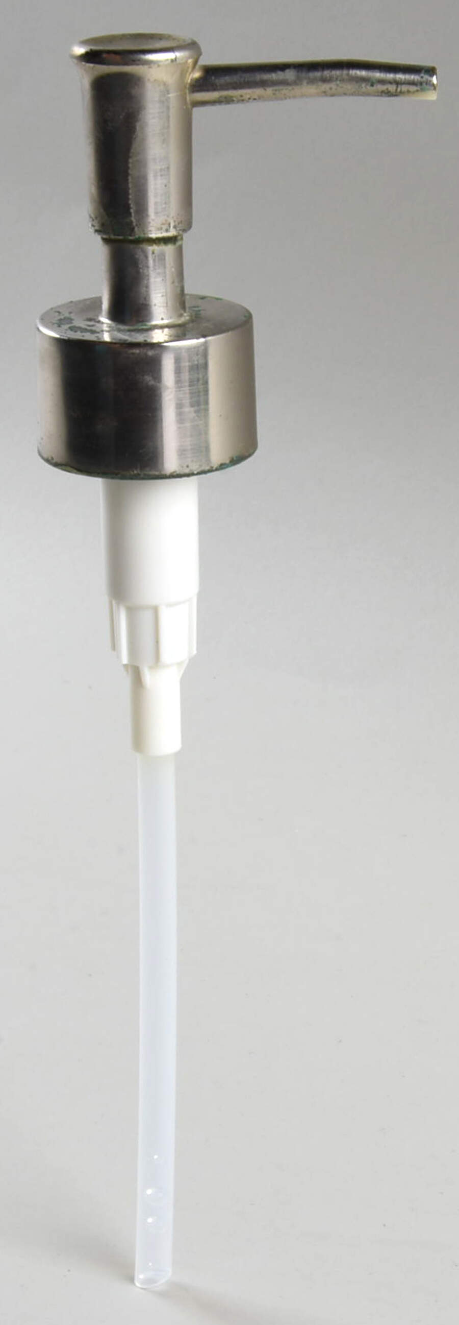 French Perle Groove Ice Blue Pump for Lotion Dispenser by Lenox-1