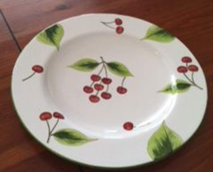 LGA138 Dinner Plate by Laurie Gates-1