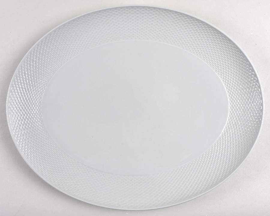Largo Seagrass 14" Oval Serving Platter by Lenox-1