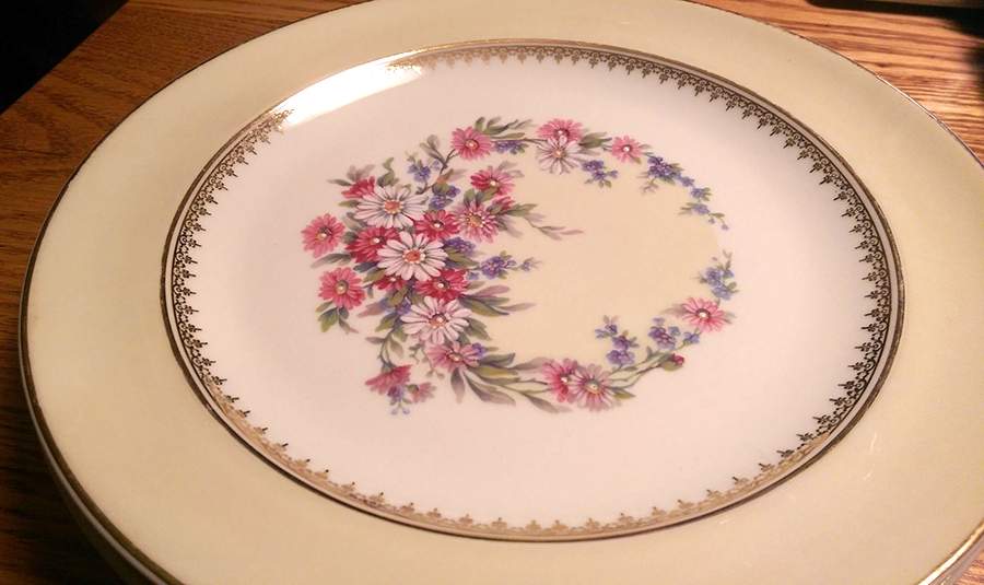 LNT411 Dinner Plate by Lanternier-1