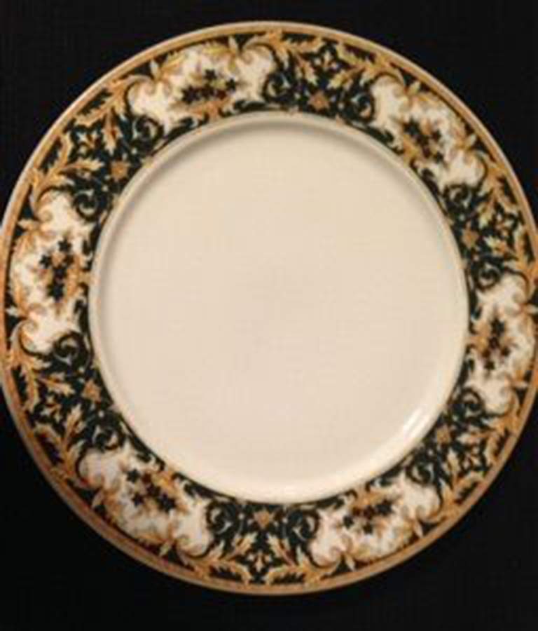 Palazzo Green Dinner Plate by Lynn's China-1