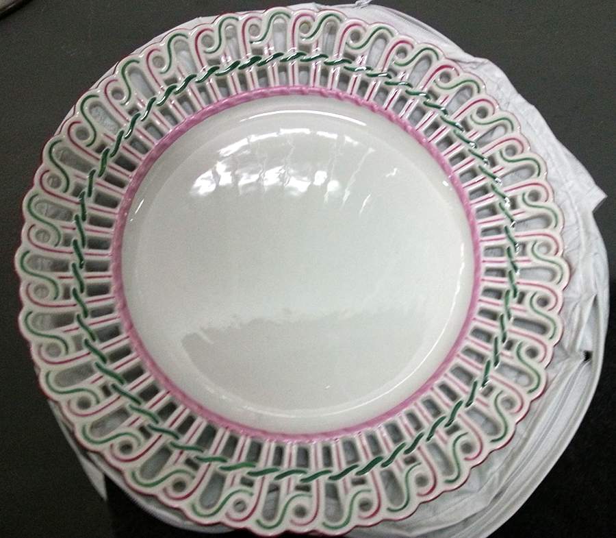 TIC164 Pierced Edge Dinner Plate by Tiffany-1