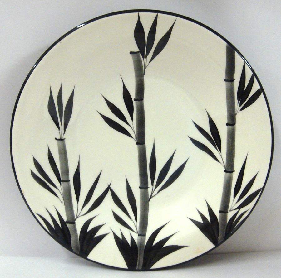 LGA109 (Round) Dinner Plate by Laurie Gates-1