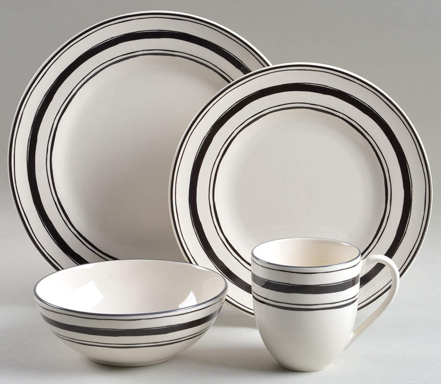 Around the Table 16 Piece Set by Lenox-1