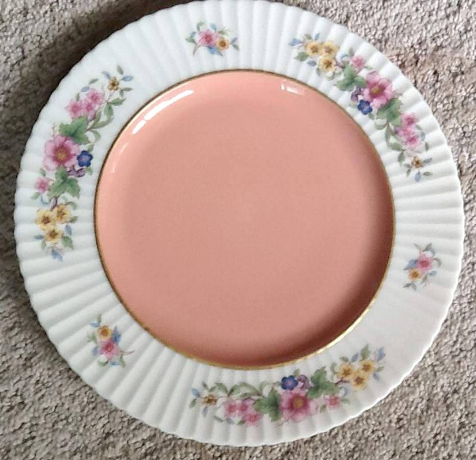 T359x15-5 Luncheon Plate by Lenox-1