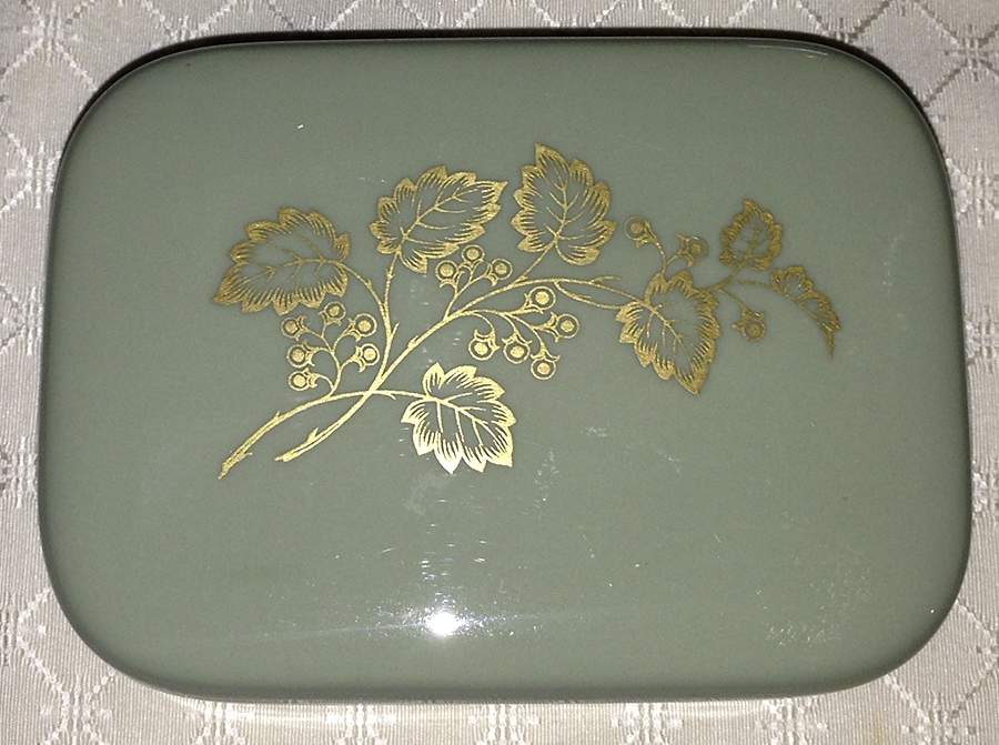 V302x30 Cigarette Box & Lid by Lenox-1