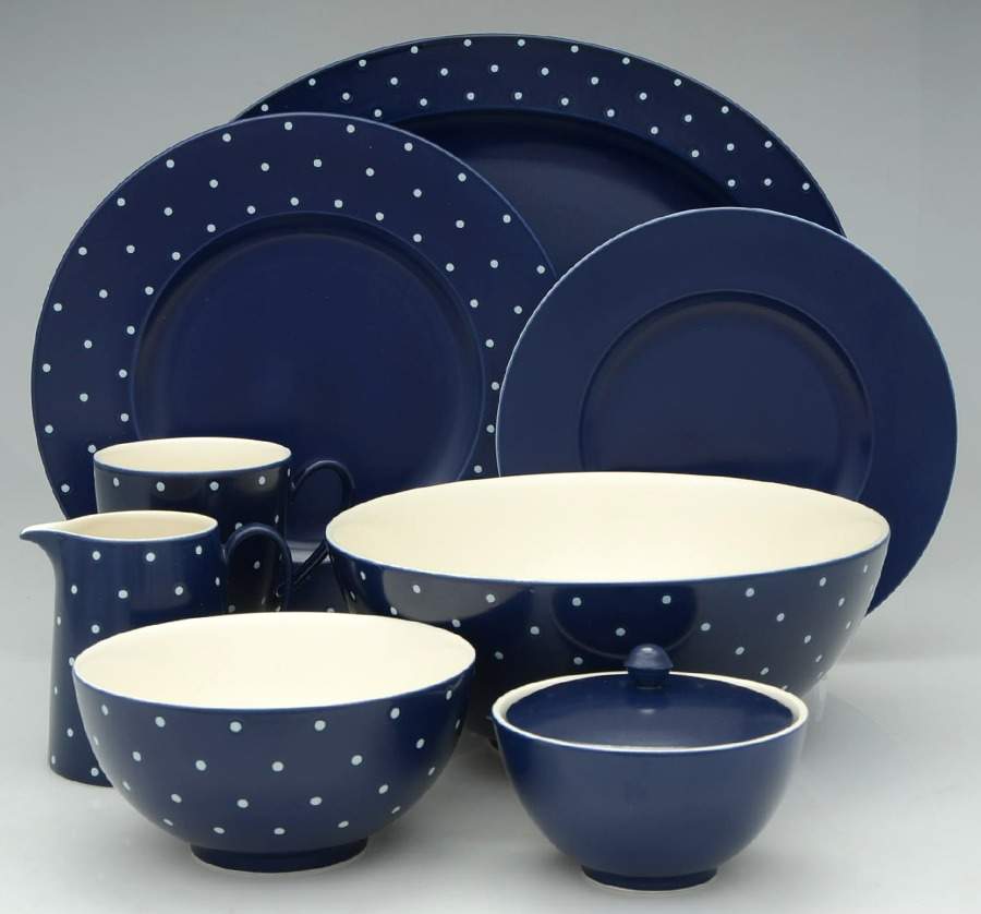 Larabee Dot Navy Blue 37 Piece Set by Lenox-1
