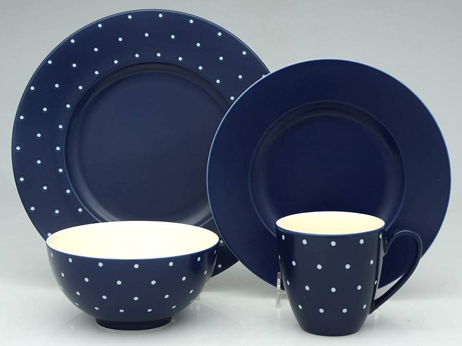 Larabee Dot Navy Blue 4 Piece Set by Lenox-1