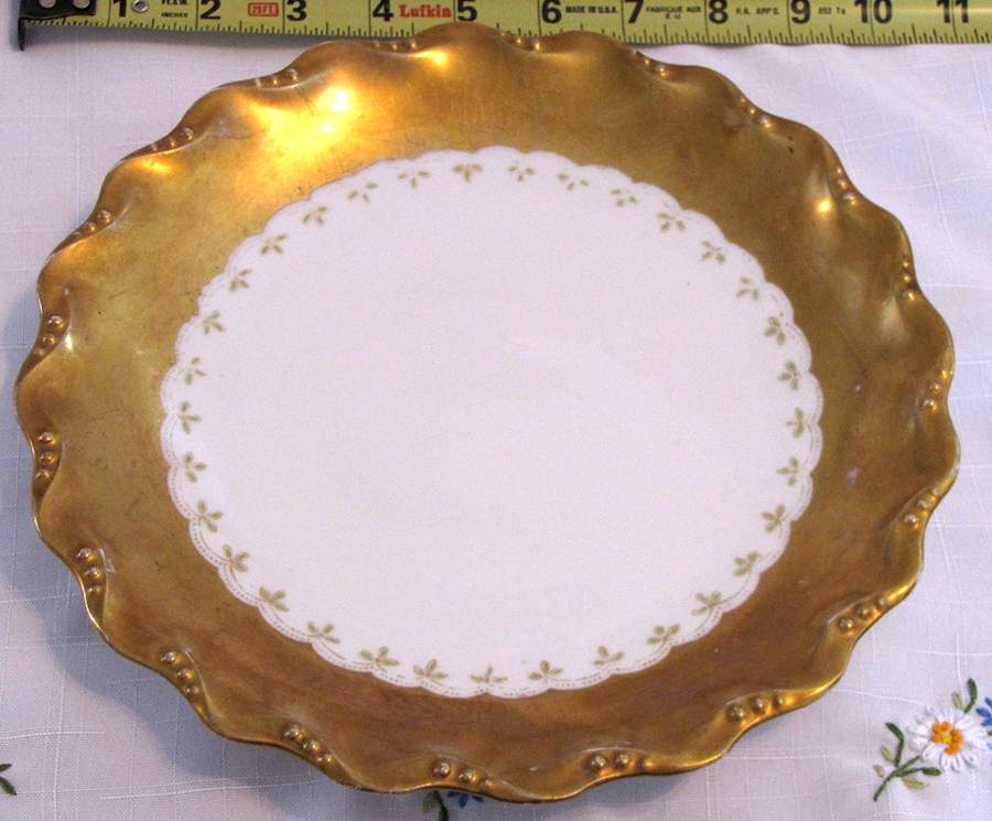 LAT141 Dinner Plate by Latrille-1