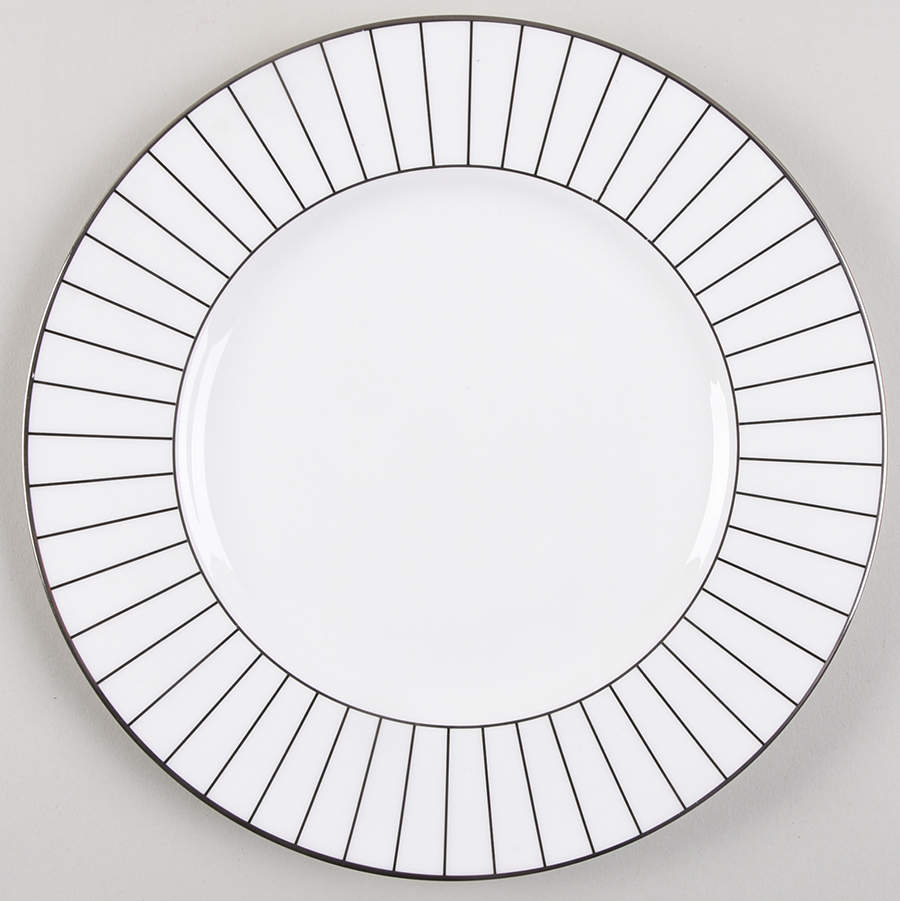 Platinum Onyx Accent Luncheon Plate by Lenox-1