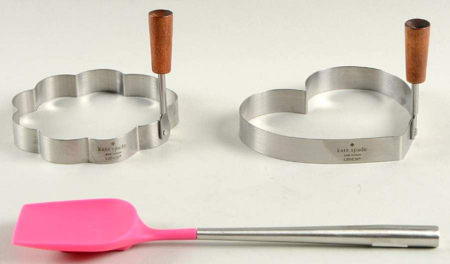 All in Good Taste (3pc) Pancake Set (2 Metal Forms & Spatula) by Lenox-1