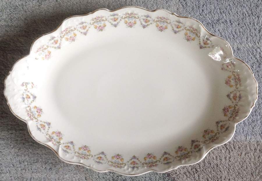 Marie Antoinette 16" Oval Serving Platter by Lanternier-1