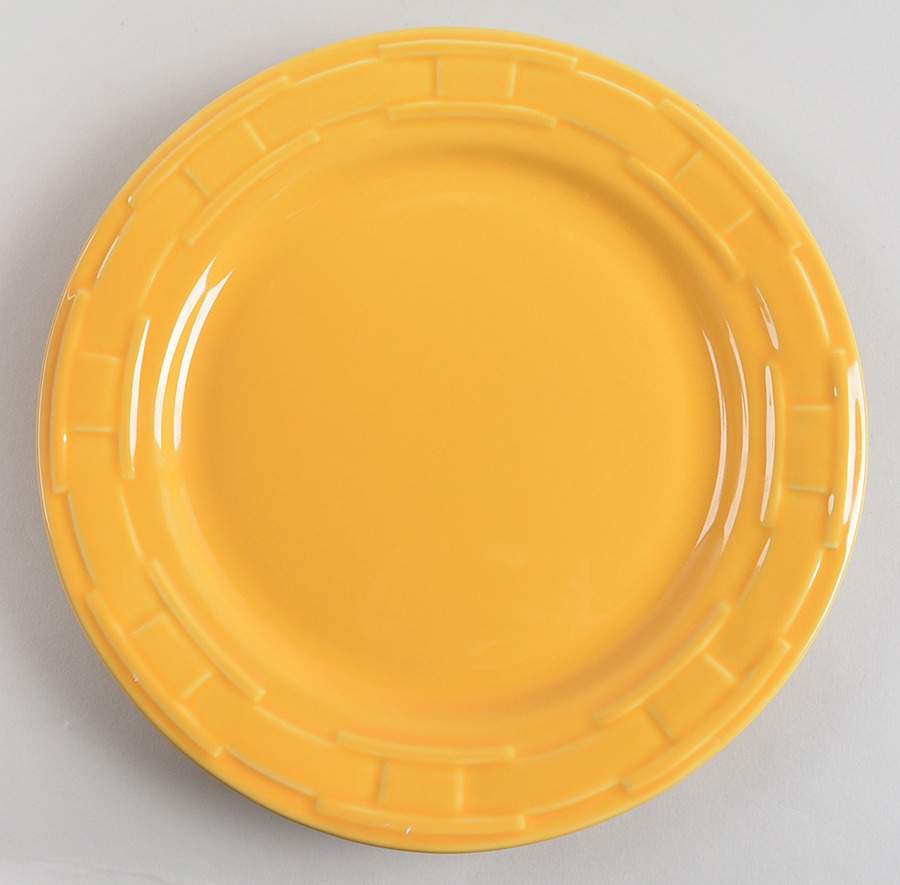 Woven Traditions Sunflower Yellow Dinner Plate by Longaberger-1