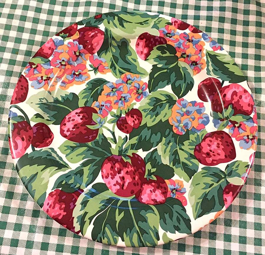 LUO17 Dinner Plate by Loucarte (Portugal)-1