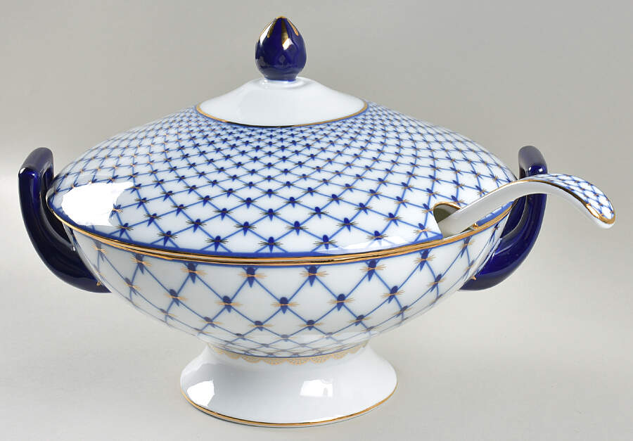 LOS37 Tureen & Lid w/Ladle by Lomonosov-1