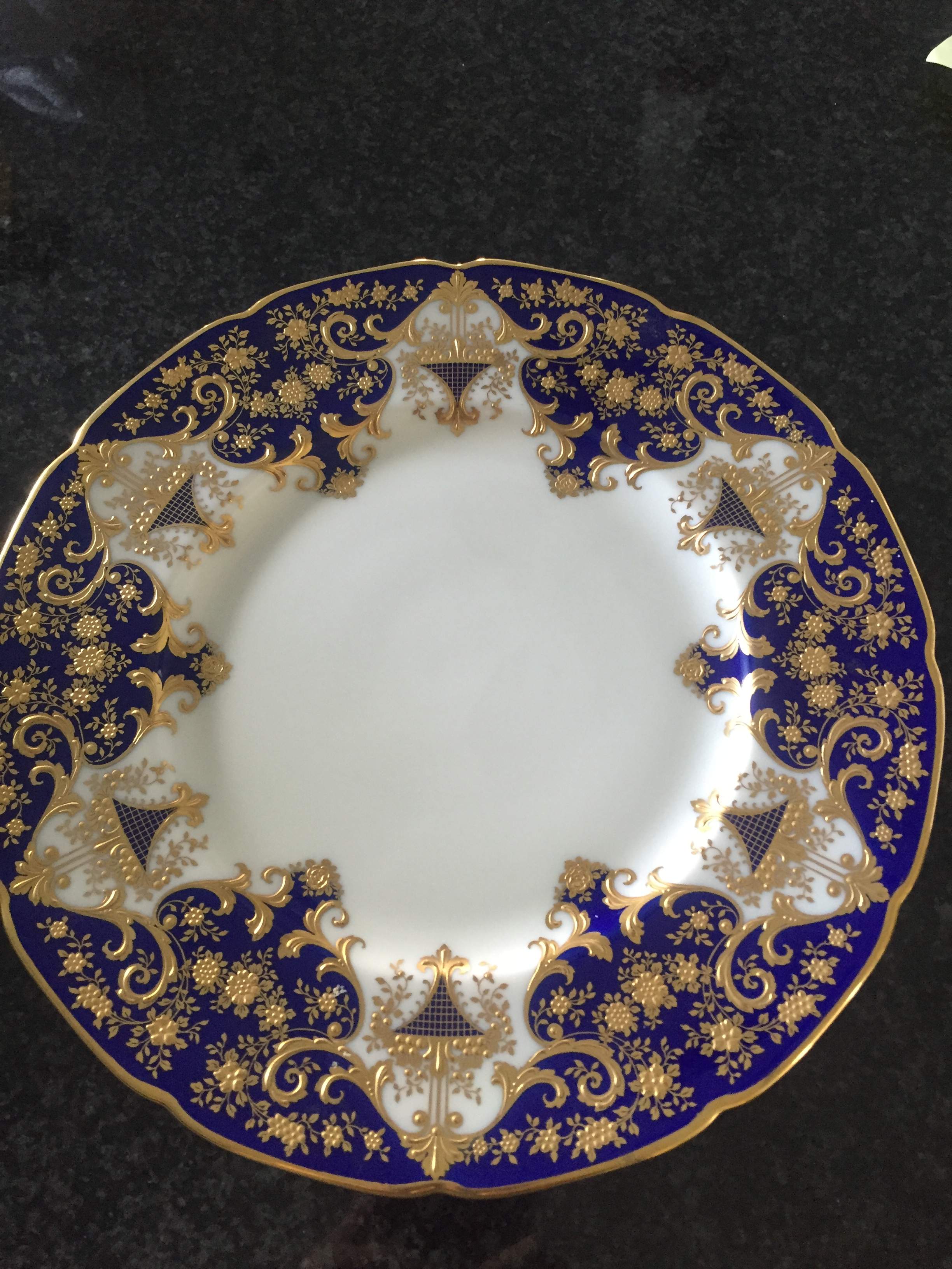E363b Dinner Plate by Lenox-1