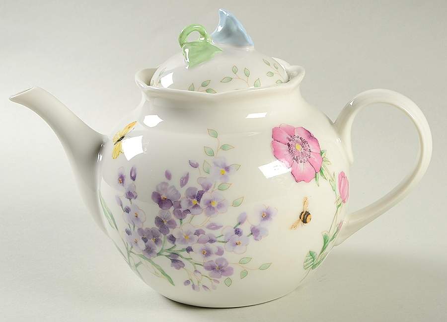 Butterfly Meadow Lavender Teapot & Lid by Lenox-1