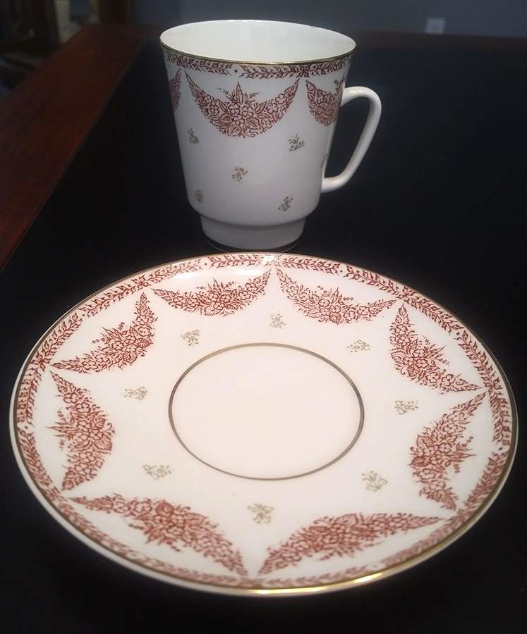 LOS40 Footed Cup & Saucer Set by Lomonosov-1