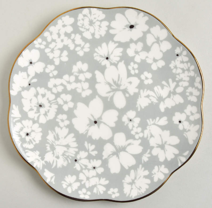 Scattered Petals Accent Luncheon Plate by Lenox-1