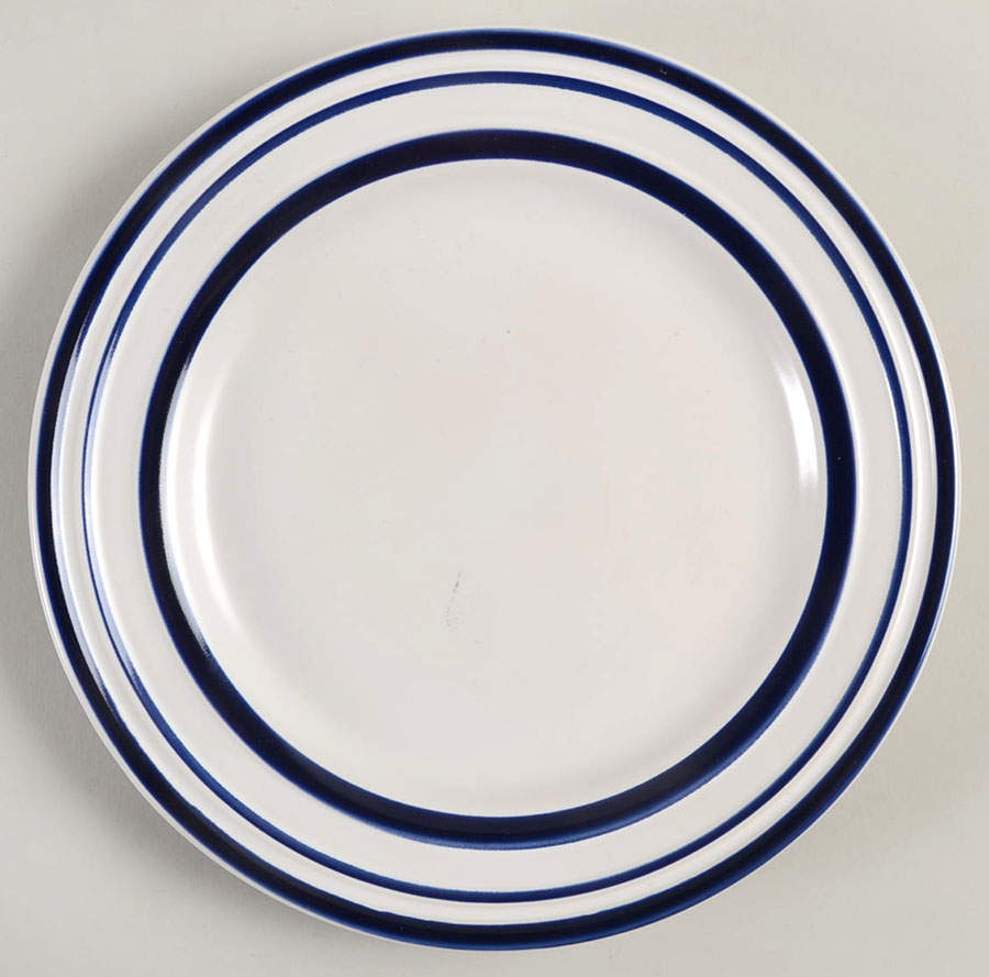 Sculpted Stripe Cobalt Accent Luncheon Plate by Lenox-1