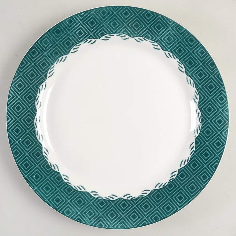 Pointe Berry Gooseberry Dinner Plate by Lenox-1