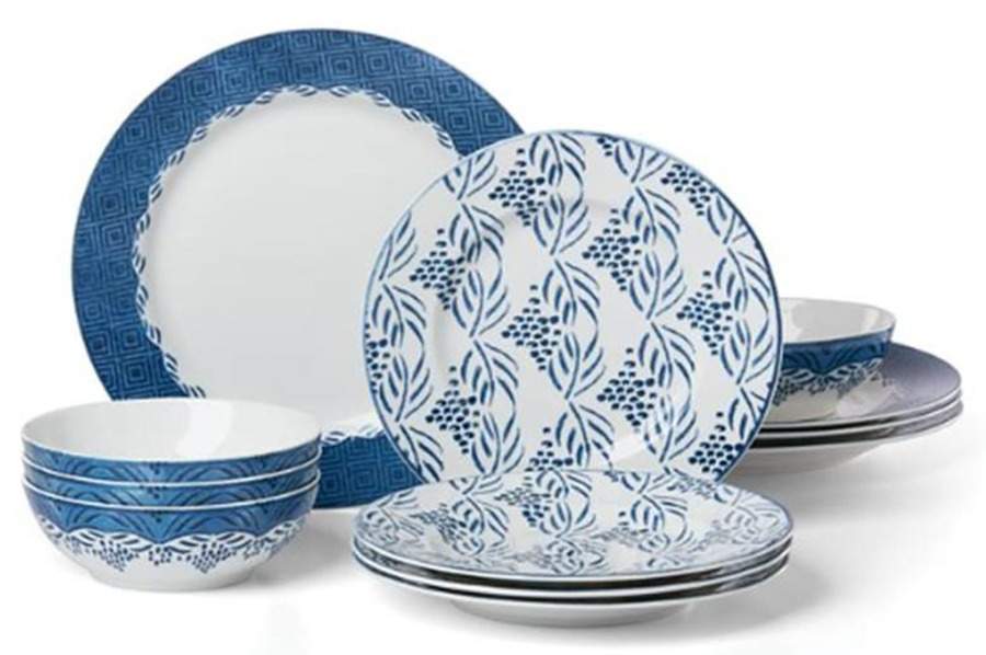 Pointe Berry Blueberry Dinner Plate by Lenox-1