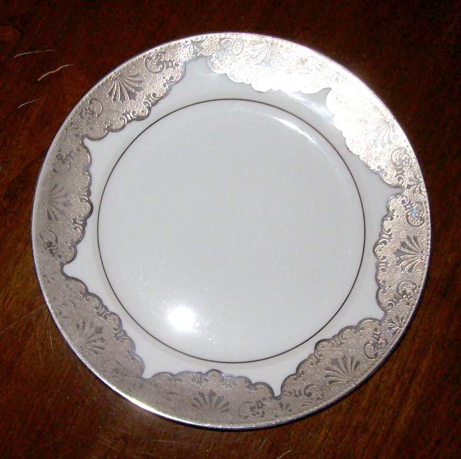 LNT437 Salad Plate by Lanternier-1