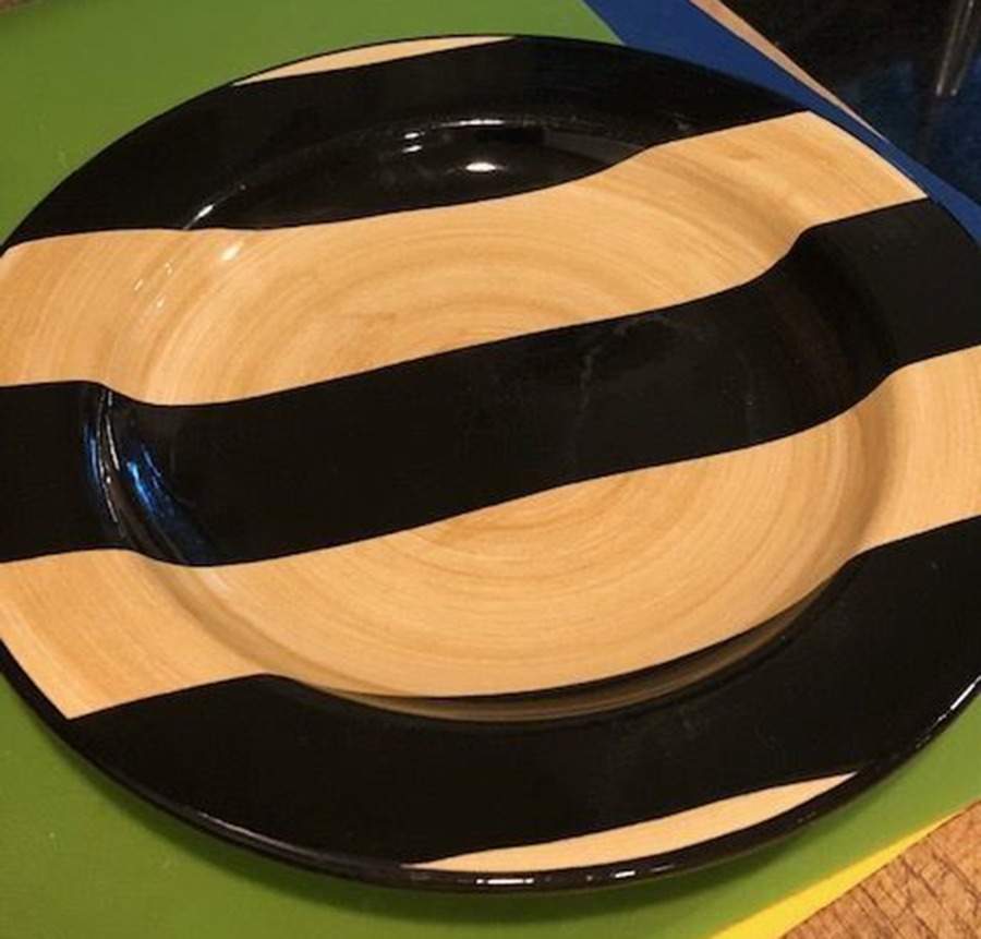 LGA163 Dinner Plate by Laurie Gates-1