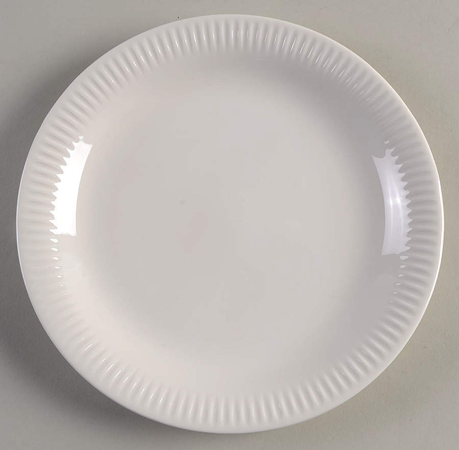 Profile Accent Luncheon Plate by Lenox-1
