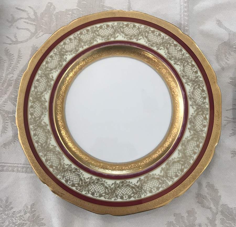 LET8 Dinner Plate by Leighton-1