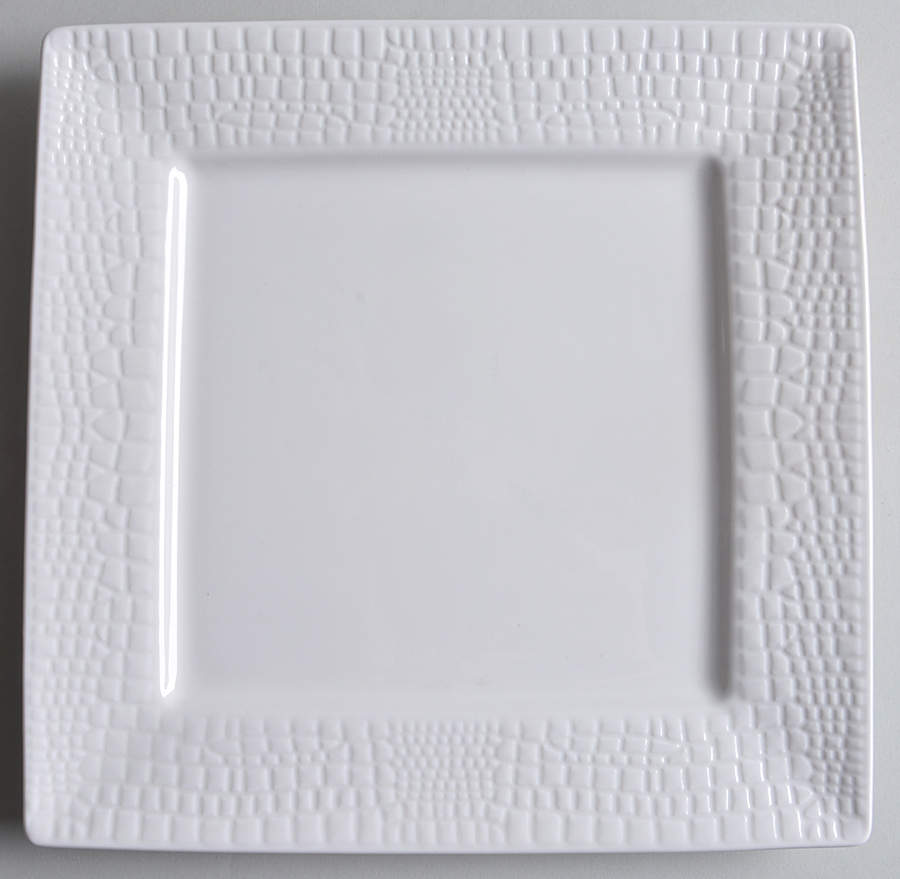 L2R9 Dinner Plate by La Rochelle-1