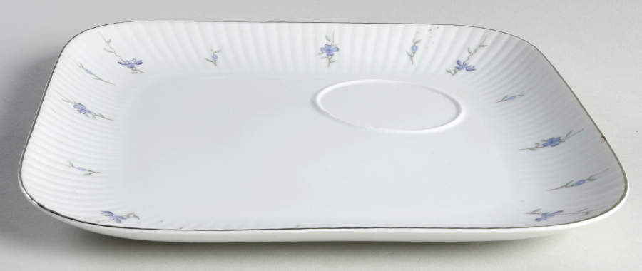 Spring Violet Snack Plate by Laurel (Japan)-1