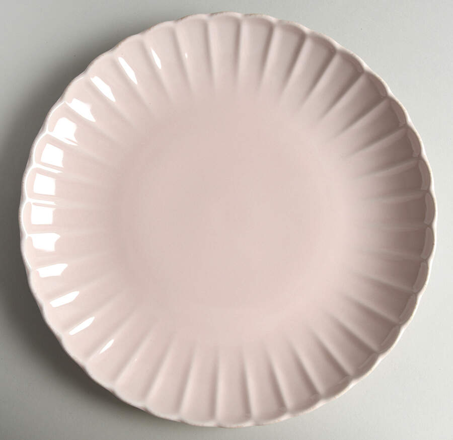 French Perle Scallop Dinner Plate by Lenox-1