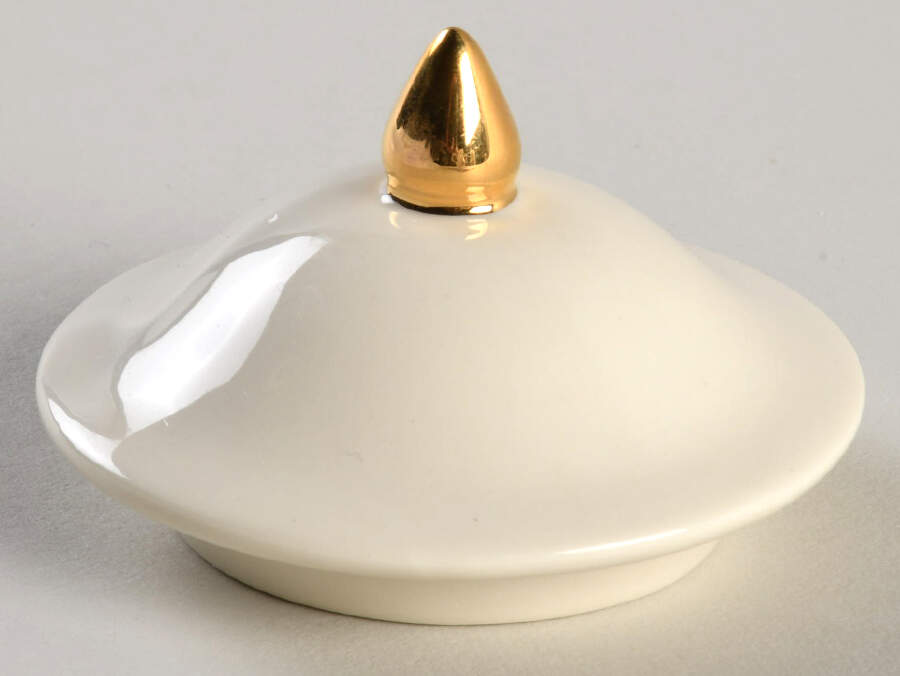 Pooh's Party Lid for Sugar Bowl by Lenox-1