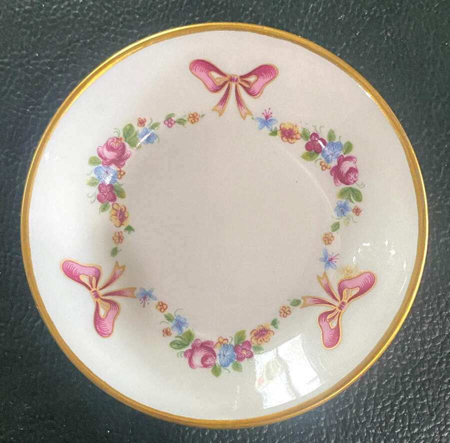 LIM836 Butter Pat by Limoges-French-1