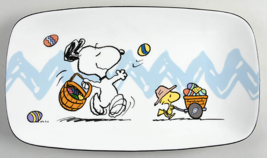 Snoopy Easter Hors d'Oeuvre Tray by Lenox-1