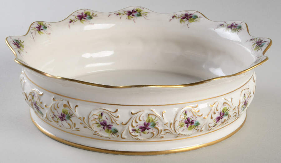 L468 8" Scalloped Bowl by Lenox-1