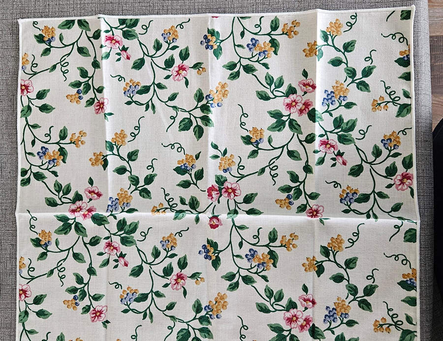Table Linens & Accessories Cloth Napkin by Longaberger-1