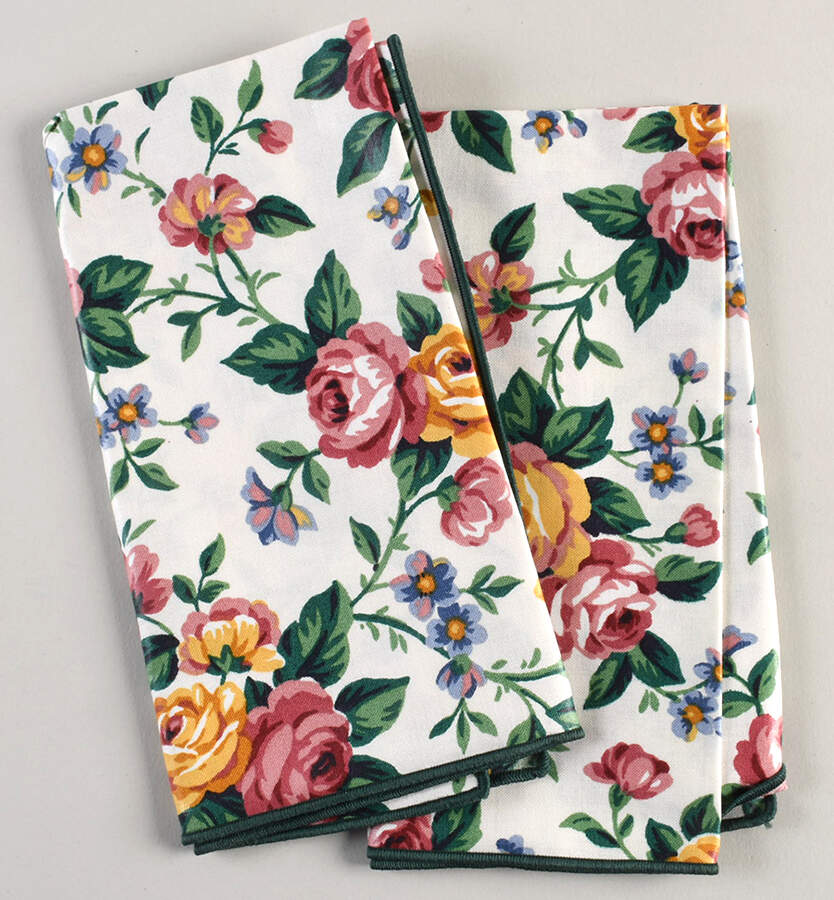 Table Linens & Accessories Cloth Napkins - Set of 2 by Longaberger-1