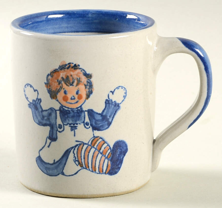Raggedy Ann and Andy Child's Mug by Louisville-1