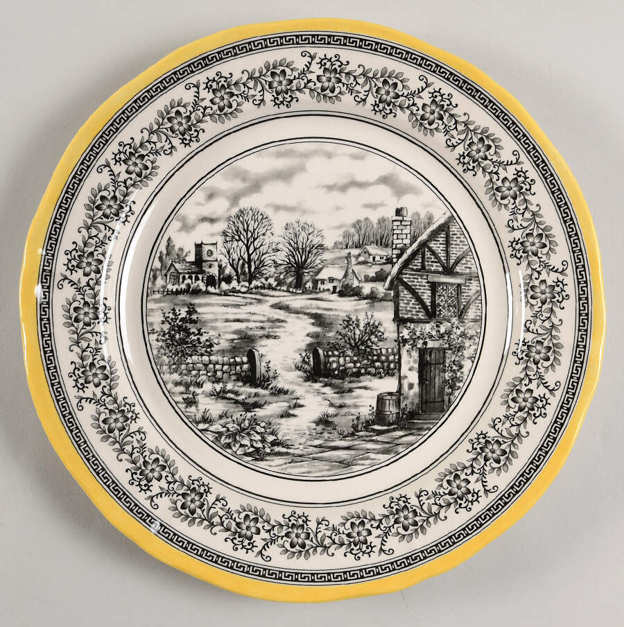 Halcyon Yellow Dinner Plate by Legend (Britsh Heritage)-1