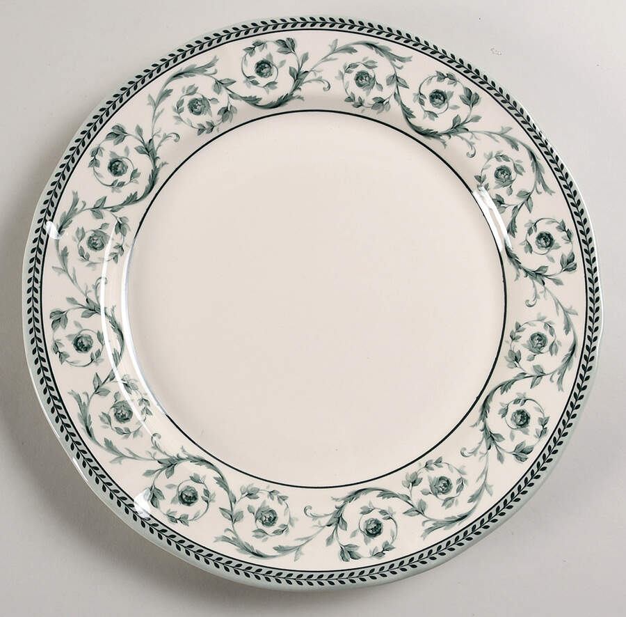 LE33 Dinner Plate by Legend (Britsh Heritage)-1