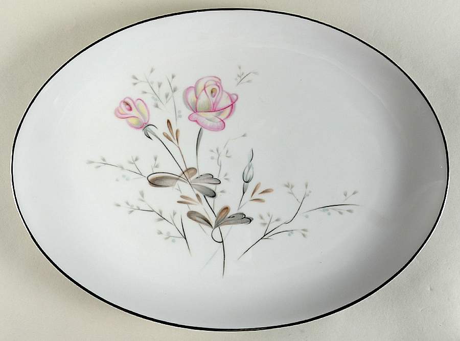 7567r 15" Oval Serving Platter by Modar-1