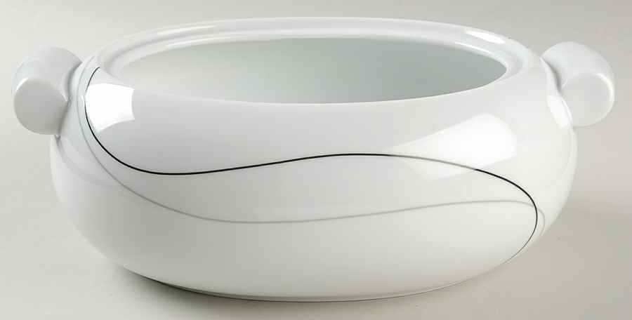 Threads 1.75 Quart Oval Casserole No Lid by Mikasa-1