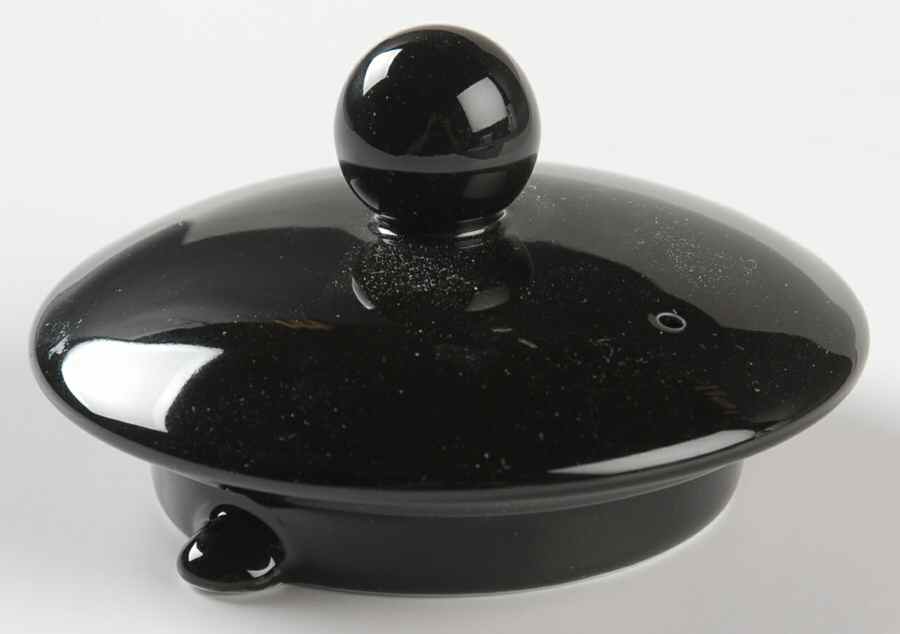 Threads Lid for Coffee Pot by Mikasa-1